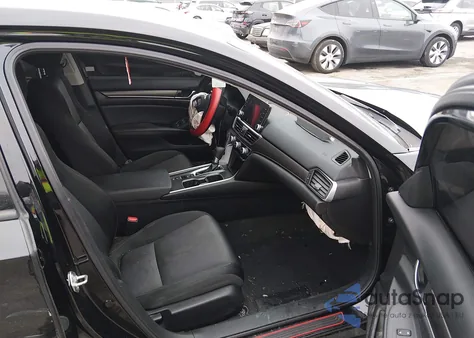 2021 Honda Accord Lx z USA, uszkodzony, nr VIN 1HGCV1F15MA001425